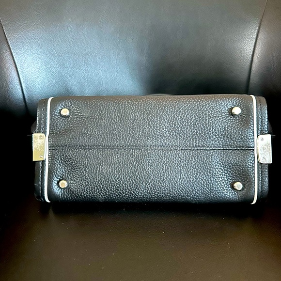 Coach Swagger 27, Black Edgestain with Turquoise/white, EUC with dust bag - Picture 4 of 4